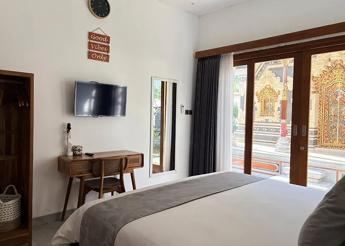Amy Nusa Dua (Bali)