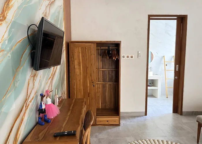 Amy Nusa Dua (Bali)